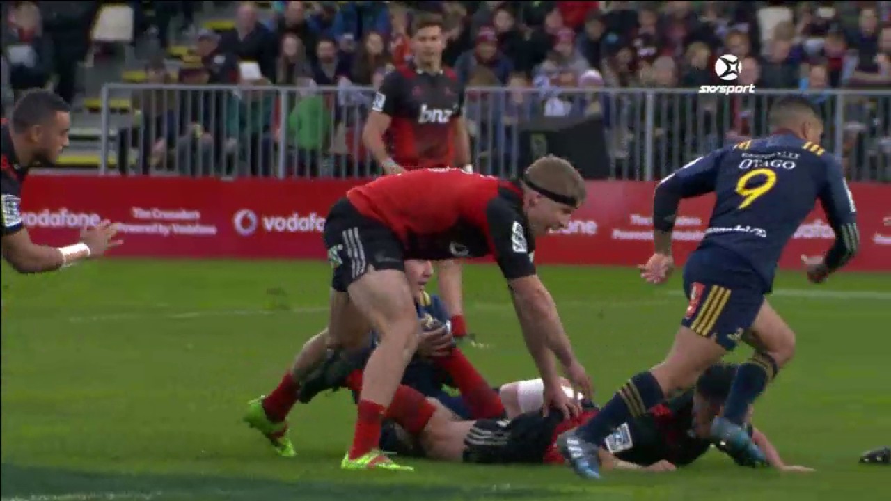 Super Rugby: Hunt fue el héroe de Crusaders