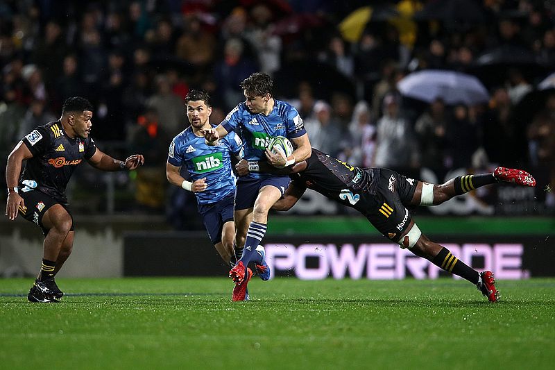 Super Rugby Aotearoa: Blues volvió a  pegar fuerte en Hamilton