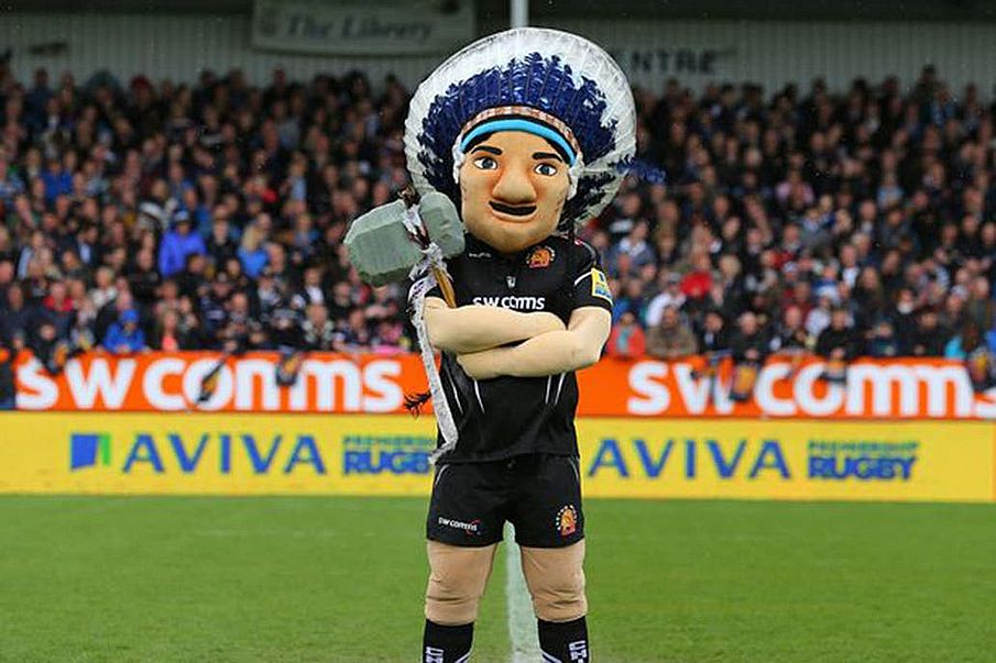 El club de rugby inglés Exeter Chiefs no cambia su nombre pero retira su mascota porque era “dañina”: afectaba la imagen de las tribus indígena