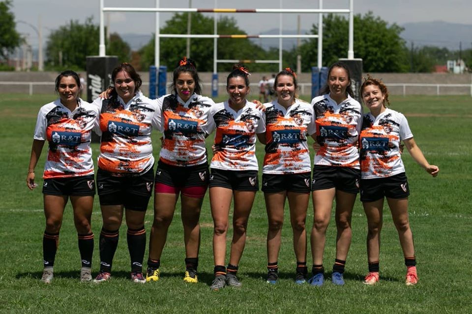 World Rugby evalúa prohibir que mujeres trans jueguen la versión femenina de ese deporte