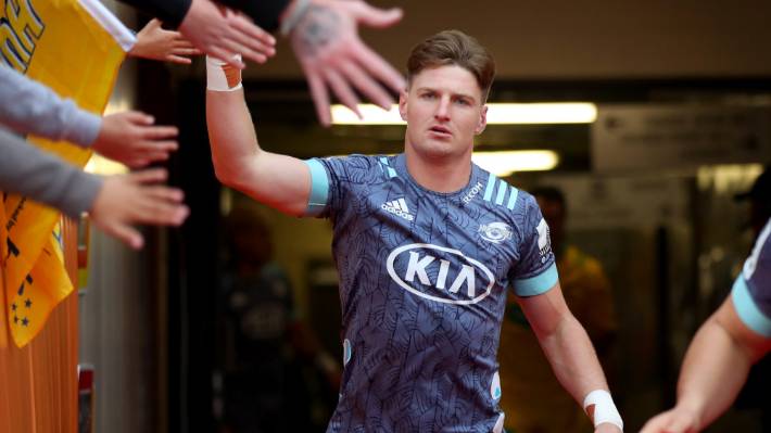 Jordie Barrett extendió su contrato con los “Canes”