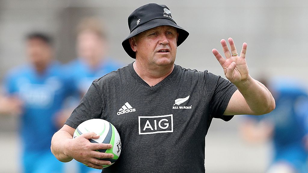 Rugby = Negocio = Dólares