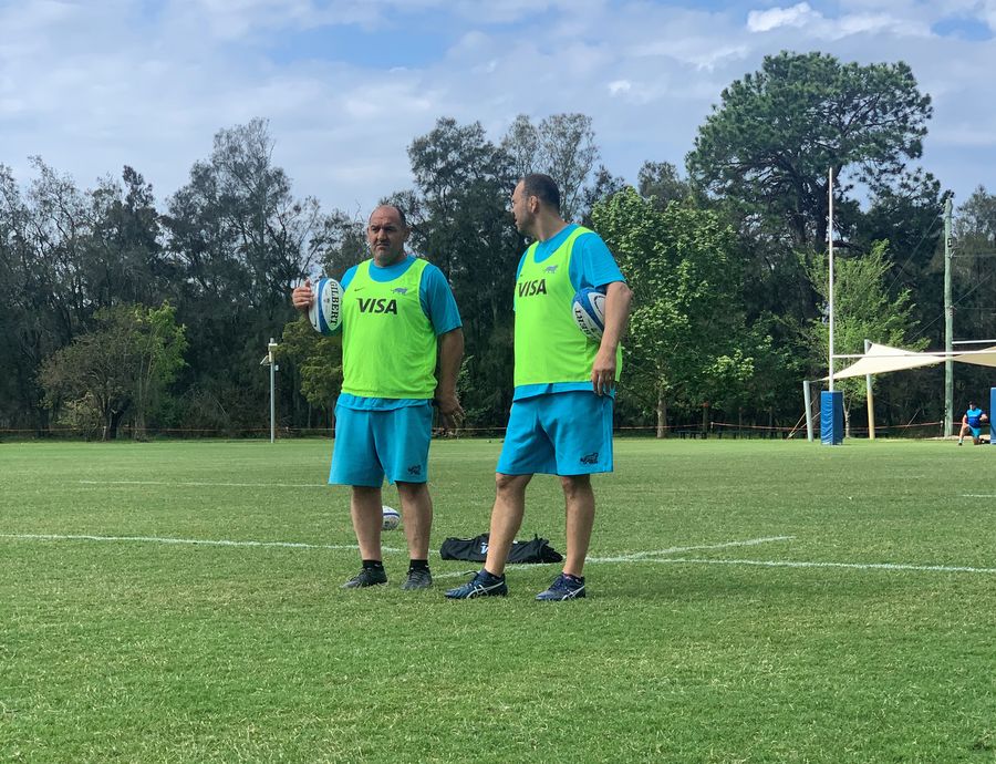 Michael Cheika se sumó al staff Puma