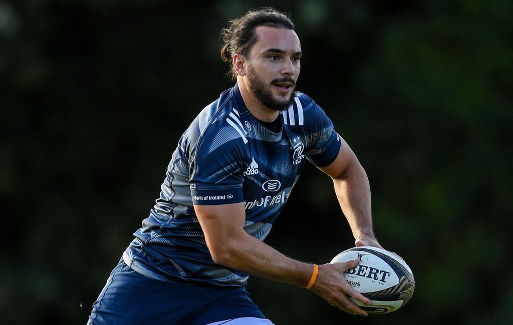 James Lowe cambió la verde por la negra