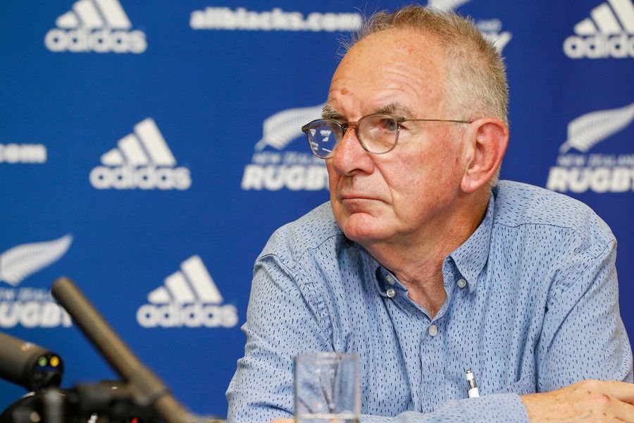 SANZAAR se queda sin presidente