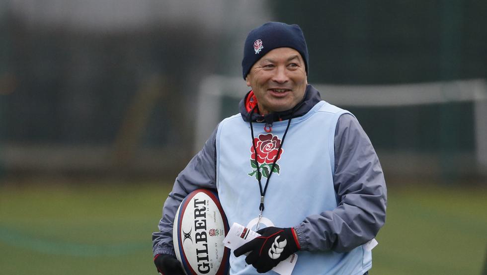 Eddie Jones: “El rugby efectivo es llevar la pelota al otro lado del campo y sumar puntos”