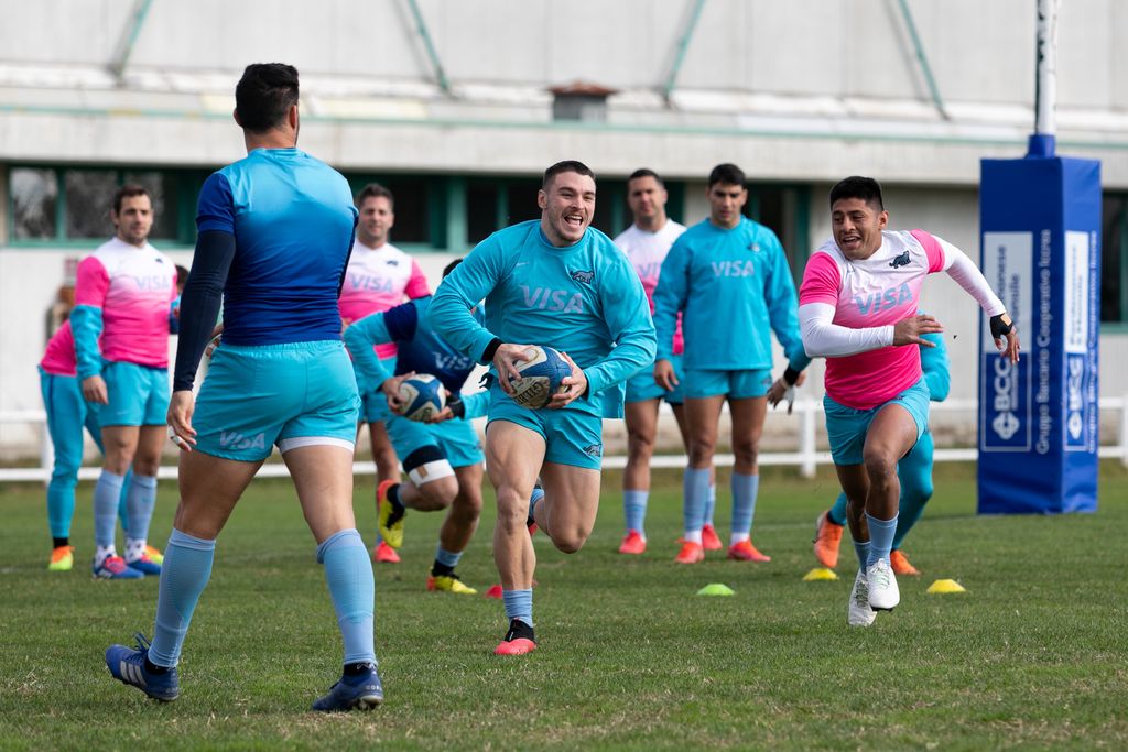 Mateo Carreras: “Mejoramos con respecto al Rugby Championship”