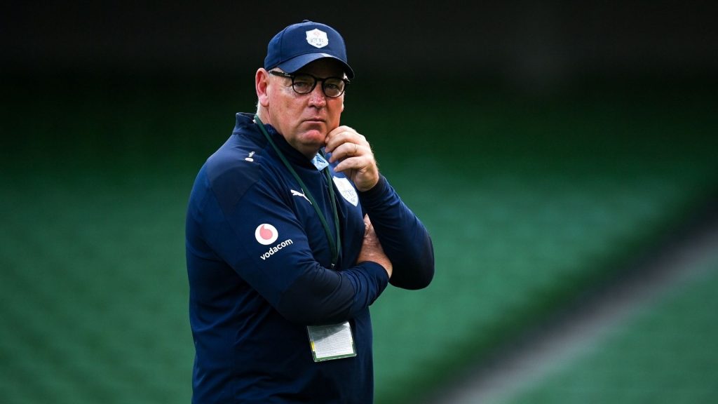 Jake White: “Nyakane tiene la oportunidad de seguir siendo un gran embajador del rugby”