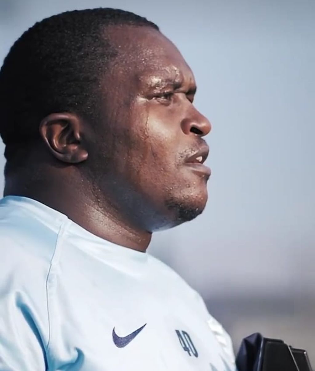 Nyakane ya entrena en Racing 92