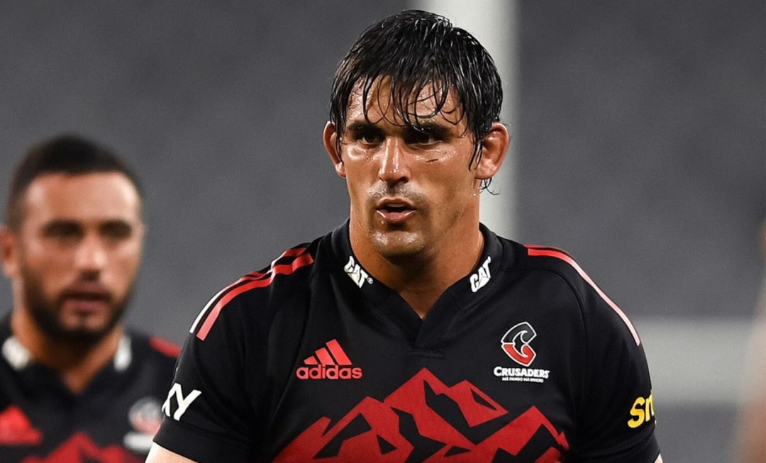Super Rugby Pacific: Robertson vuelve a darle un voto de confianza a Matera