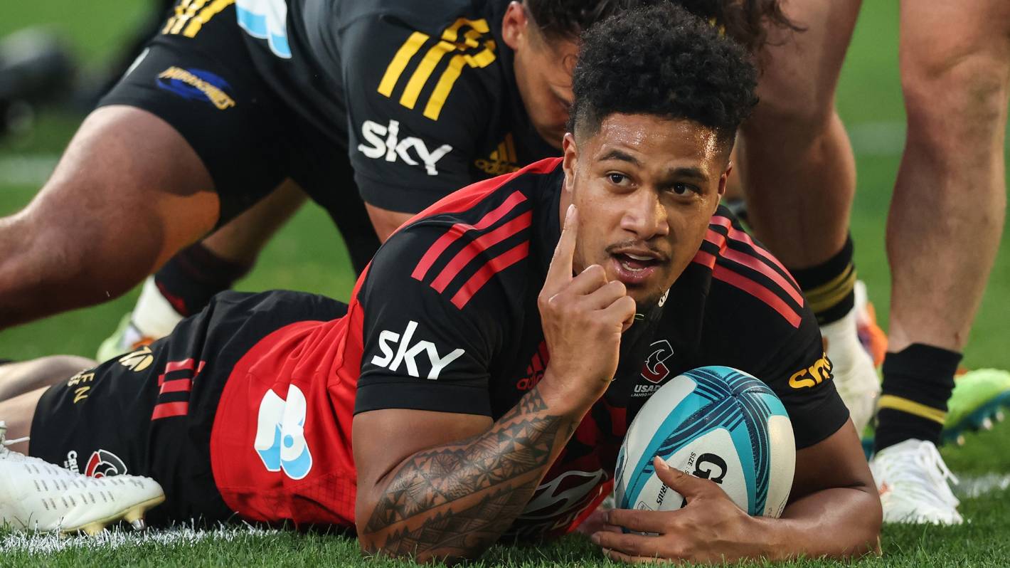 Super Rugby Pacific: Leicester Fainga’anuku, el hombre try de Crusaders