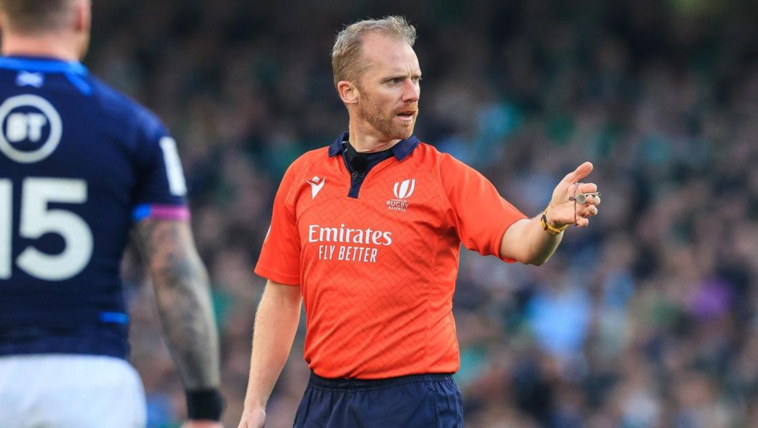 Wayne Barnes: “Los medios scrum son siempre los peores”