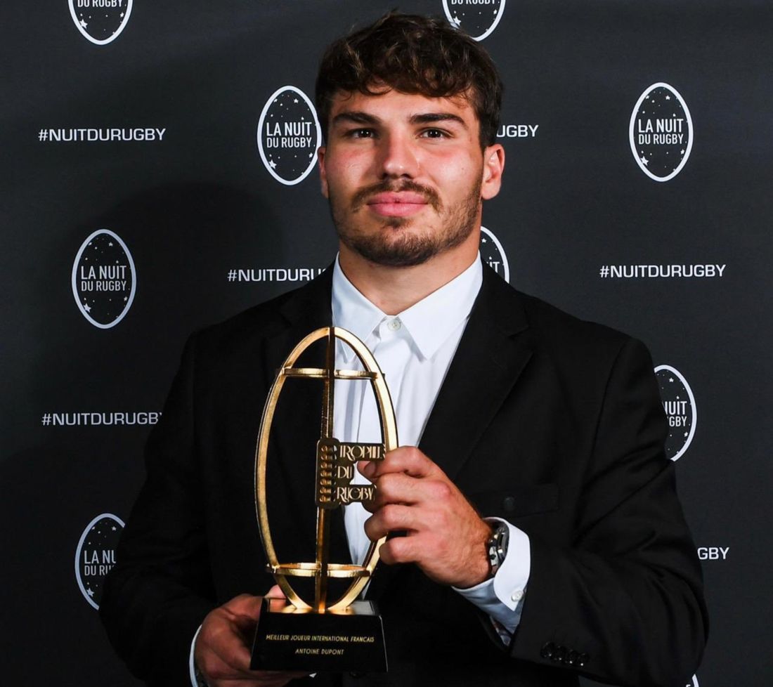 Antoine Dupont, fue elegido el mejor jugador del XV de Francia