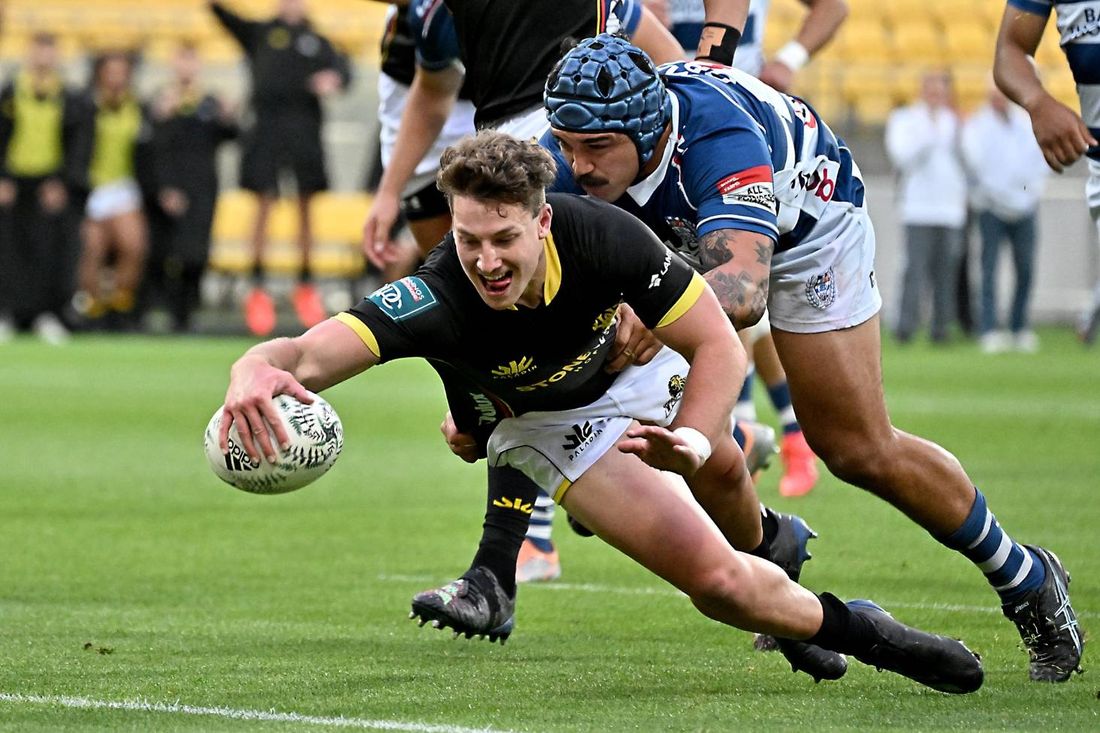 Bunnings NPC: Wellington goleó a Auckland y se metió en la final