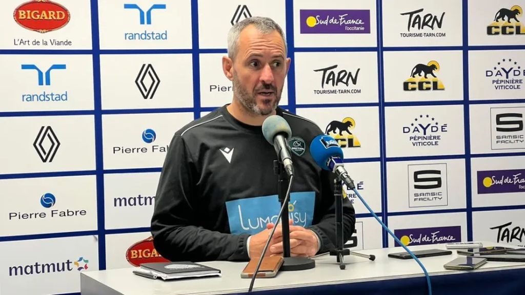 Entrenador de Pau podría ser suspendido de por vida