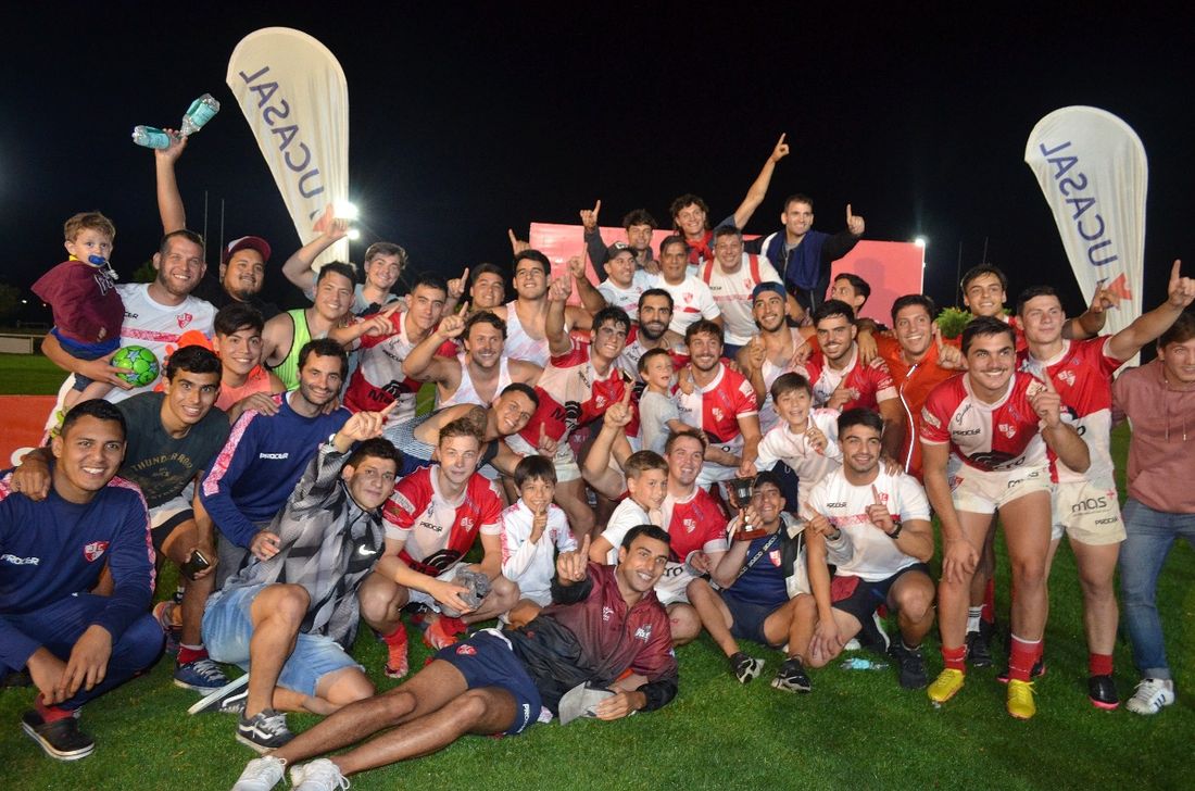 Jockey campeón del Seven de las Nubes 2022