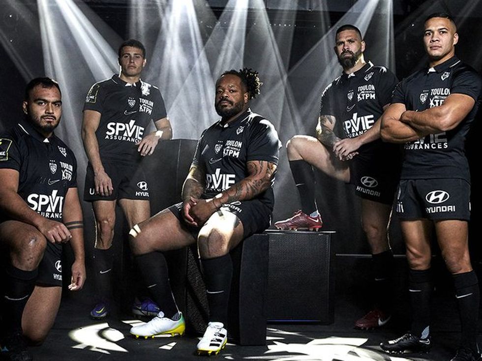 Toulon presentó su nueva camiseta