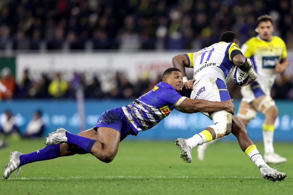 Inglaterra: Enojo en los jugadores por el cambio de regla en el tackle