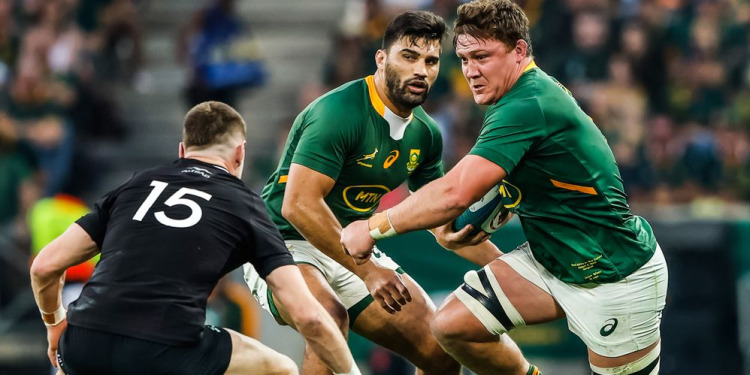 Nienaber nombró un plantel de entrenamiento para el Rugby Championship
