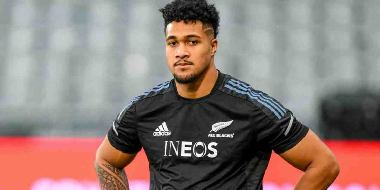Leicester Fainga’anuku se suma a Toulon