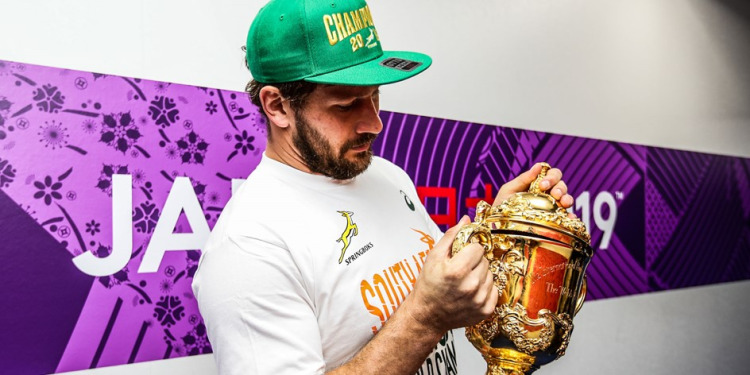 La familia del rugby sudafricano, le dio las gracias a Frans Steyn