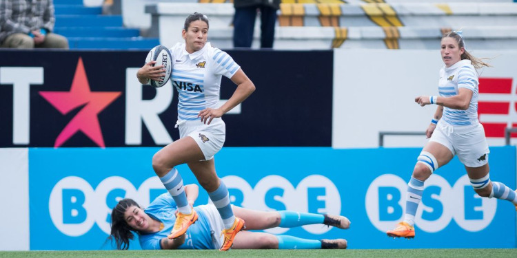 Los seleccionados argentinos rumbo a los Juegos Suramericanos de Playa