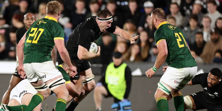 Brodie Retallick cree que los All Blacks han levantado en su juego