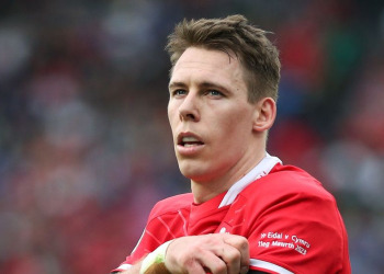 Liam Williams: “Con 100 caps no pago la hipoteca”