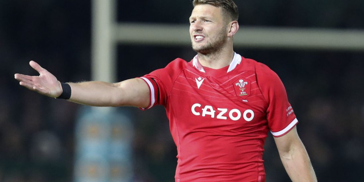 Dan Biggar anunció que no jugará más en el seleccionado del dragón