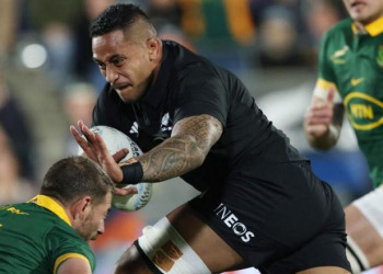 Brodie Retallick y Shannon Frizell partieron a Europa con algunas molestias