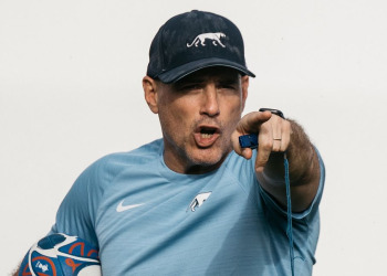 Felipe Contepomi: “A Samoa lo tenemos que dominar en la batalla de los forwards”