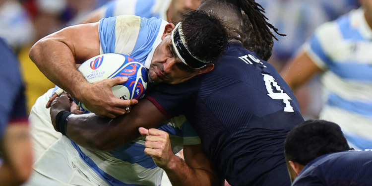 Pablo Matera: “Inglaterra nos superó en el contacto”