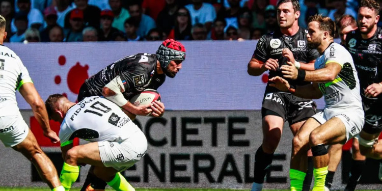 Top 14: Stade Toulousain ganó pero sufriendo ante el recién ascendido Oyonnax