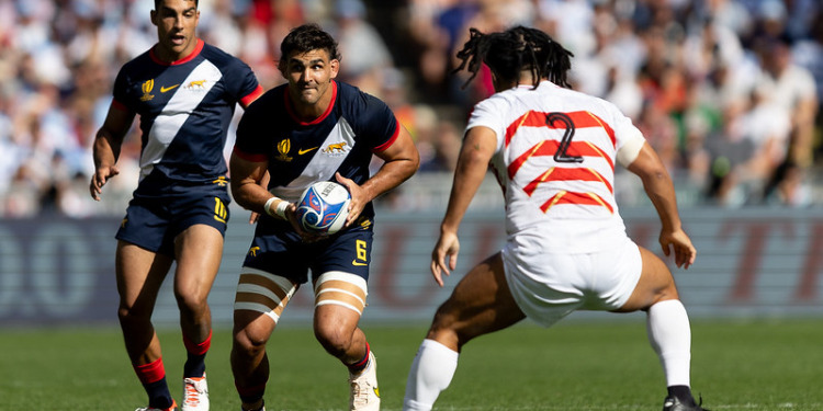 “Pablo Matera tiene una lesión en el isquiotibial y el panorama no es bueno”