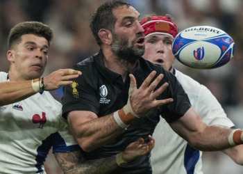 Matthieu Jalibert: “La ausencia de Romain Ntamack me dio más responsabilidades”