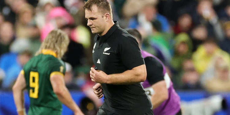 Sam Cane: “Estoy extremadamente destrozado y decepcionado”