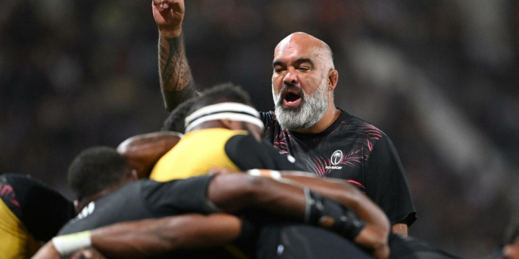 Raiwalui dejó de ser el entrenador de Fiji