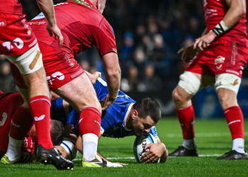 United Rugby Championship: Leinster goleó a Scarlets y quedó en lo más alto