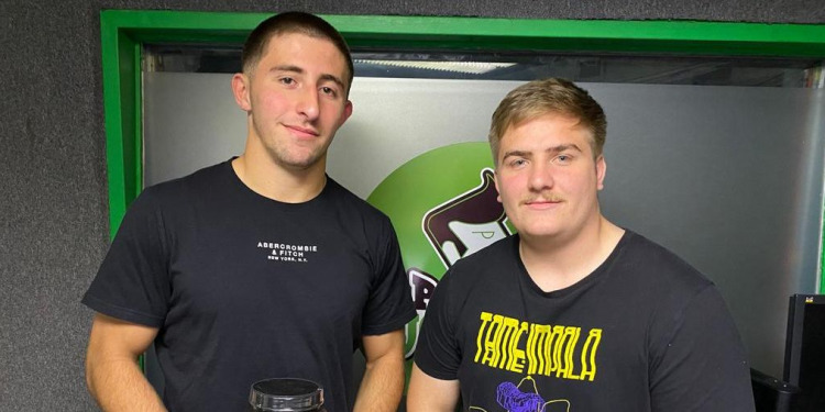 Santos Juárez y Valentín Cabral, pasaron por “Apuntes de Rugby”