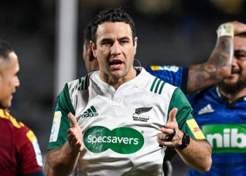 Super Rugby Pacific prevé menos pelotas fuera de juego y mínimas intervenciones de TMO en 2024