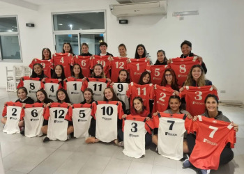 Seven de la República Femenino: Plantel Juvenil y Mayor de Córdoba 7s