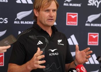 Scott Robertson: “Obviamente quiero que los mejores jugadores jueguen para mi país”