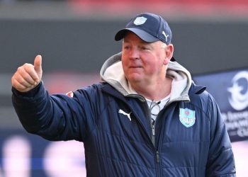 Jake White: “No me imagino a Sudáfrica jugando en el Seis Naciones”