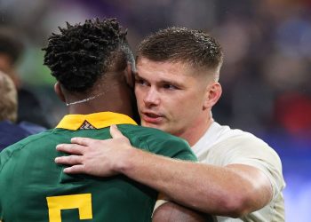 Entra Owen Farrell, salen doce jugadores de Racing 92