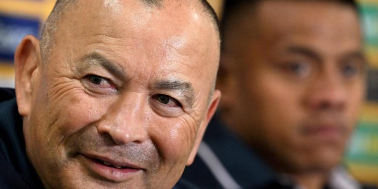 Allan Alaalatoa: “Varios jugadores siguen enojados con Eddie Jones”