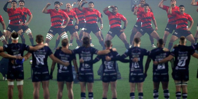 Crusaders cerró su gira con una victoria frente a Bristol Bears