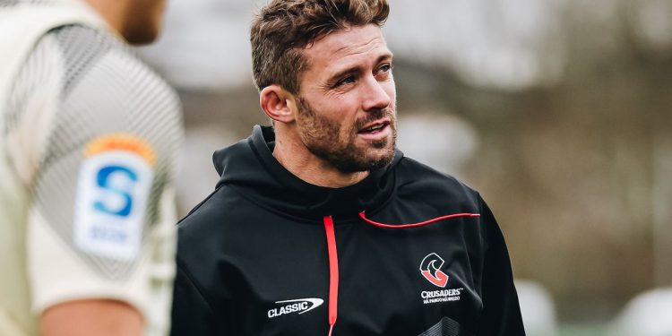 Super Rugby Pacific: Crusaders no podrá contar con Leigh Halfpenny