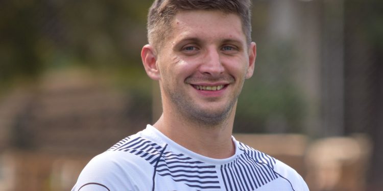 Oficiales de Partido: de Achával, Larrubia y Jauri Rivero dirigirán este fin de semana