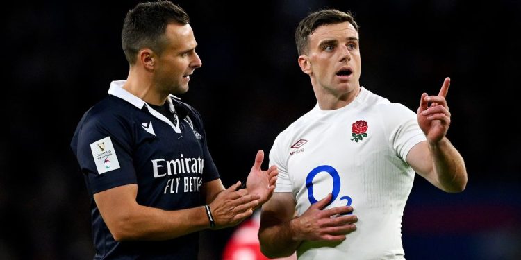 George Ford: “Los pateadores vamos a tener que permanecer como estatuas”