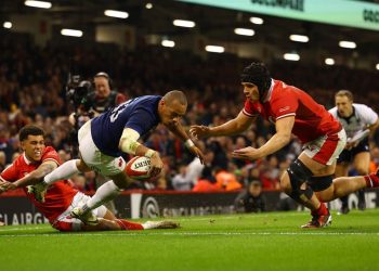 Seis Naciones: Francia ganó con bonus en Cardiff y sigue con vida